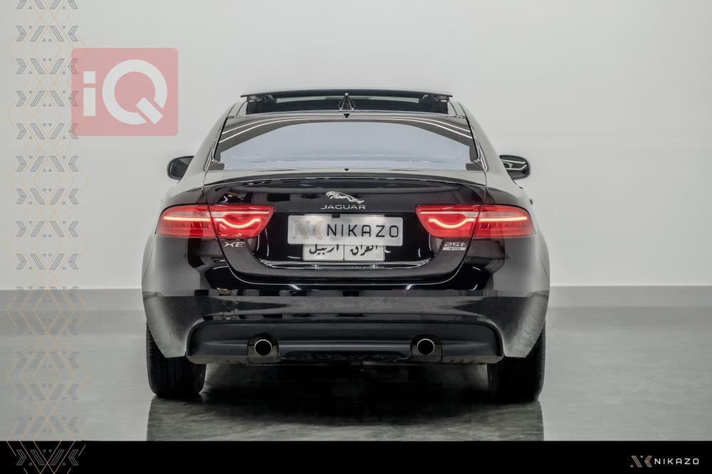 جاكوار XE